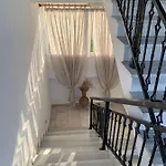 Ξενοδοχείο με διαμερίσματα Stella's House