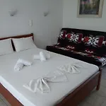 Stella's House Ξενοδοχείο με διαμερίσματα Παράδεισος