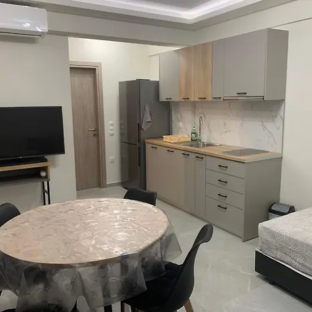 Stella's House 4*