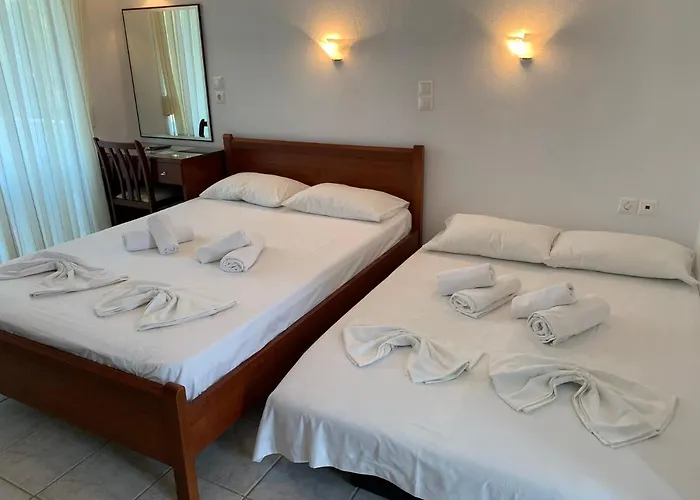 Stella's House Aparthotel 3*