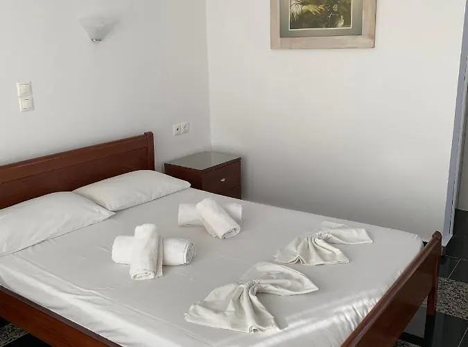 Stella's House Aparthotel